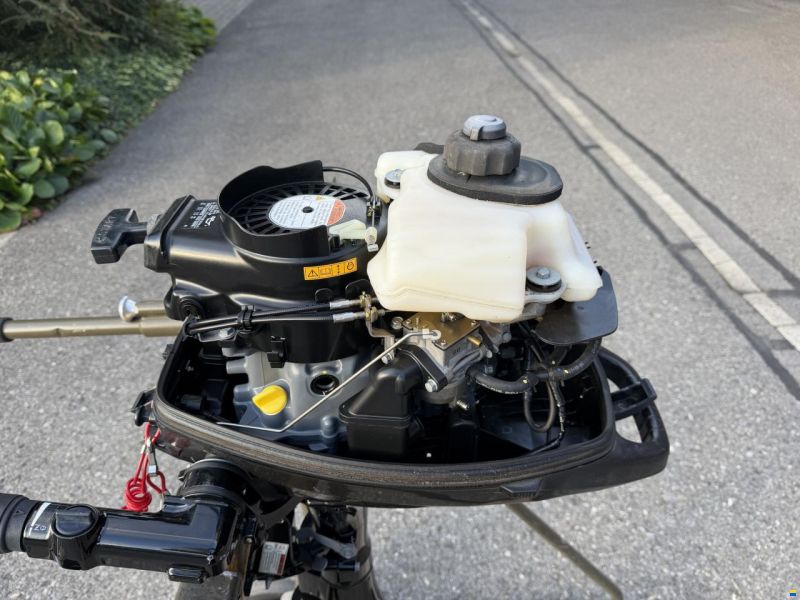 Suzuki DF4AL