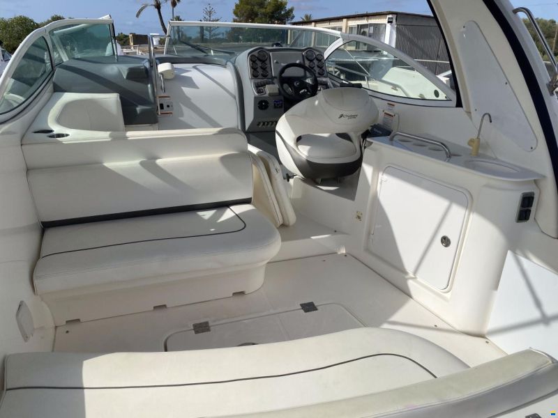 Cruisers 300 Express