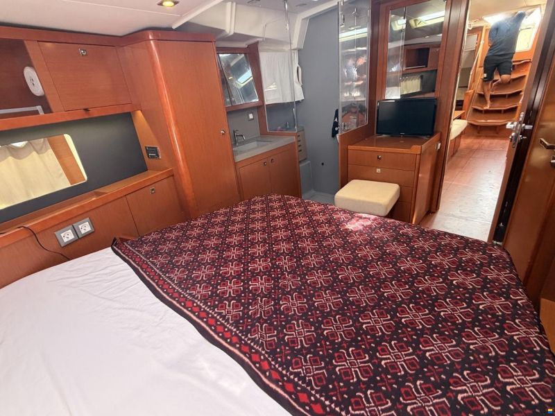 Beneteau OCEANIS 55