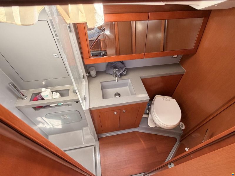 Beneteau OCEANIS 55