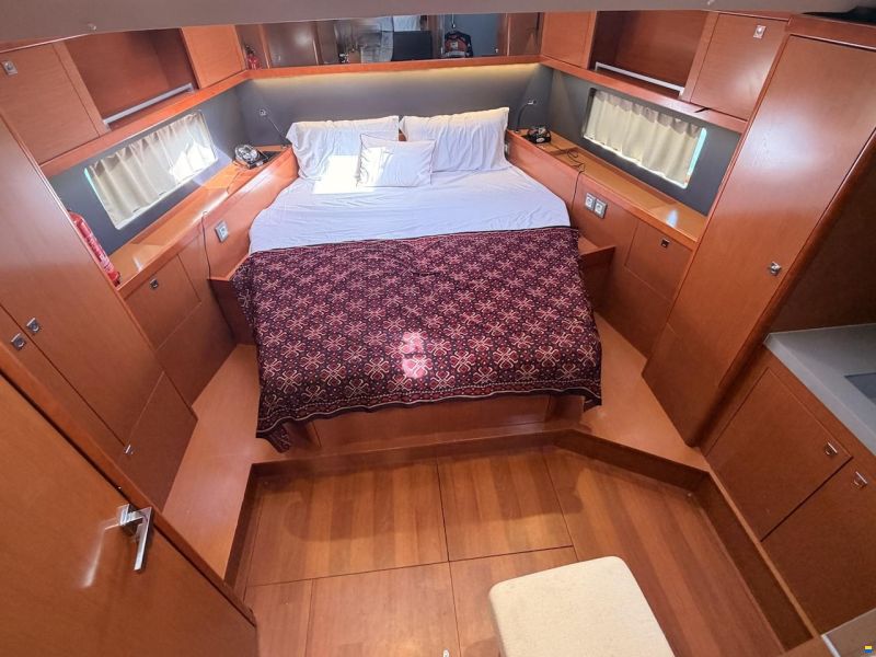Beneteau OCEANIS 55