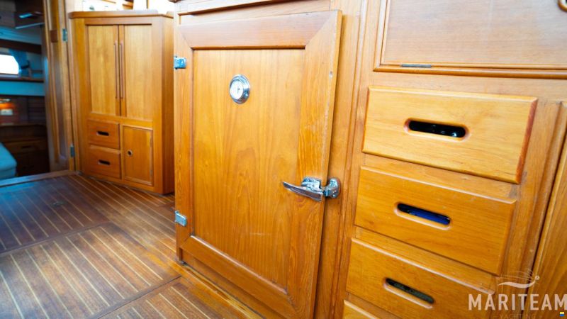 Grand Banks 36 Motoryacht