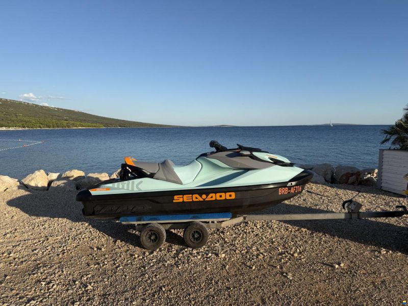 Sea-Doo Wake 170
