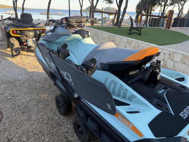 Sea-Doo Wake 170