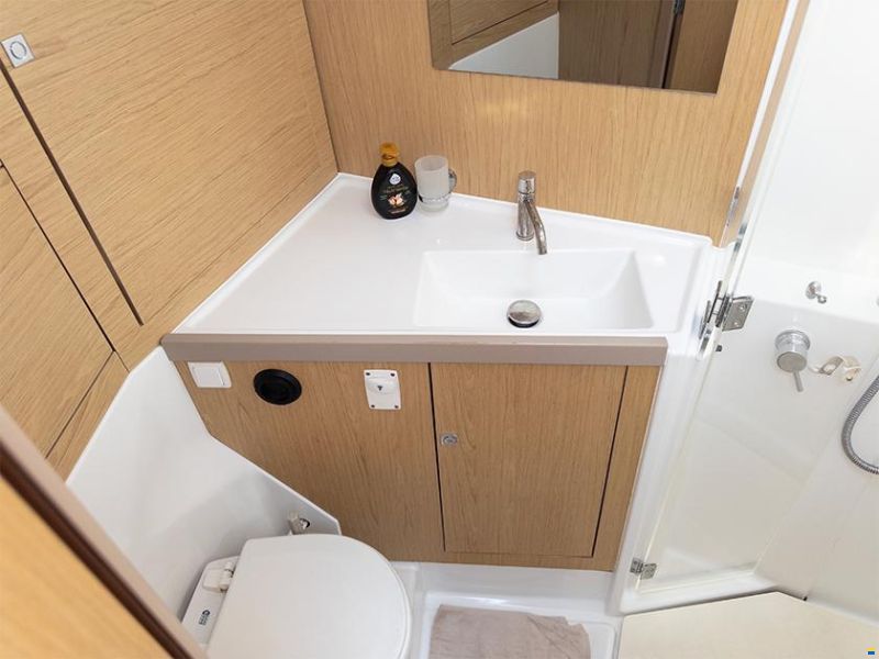 Beneteau Oceanis 45