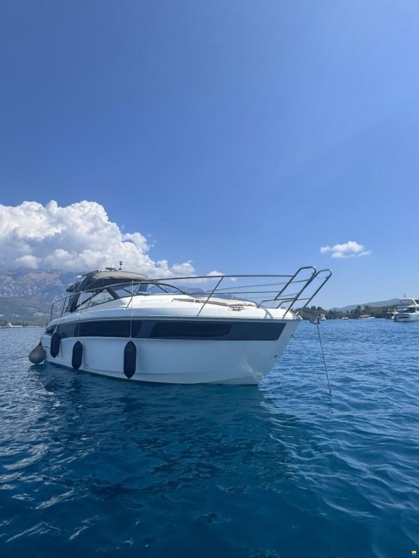 Bavaria 360