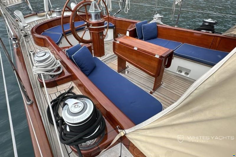 Hoek 74ft
