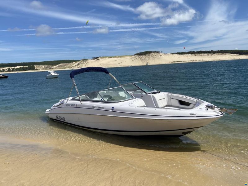 Four Winns Horizon 260