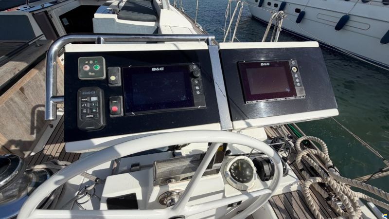 Beneteau Oceanis 55