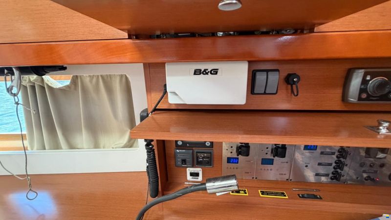 Beneteau Oceanis 55