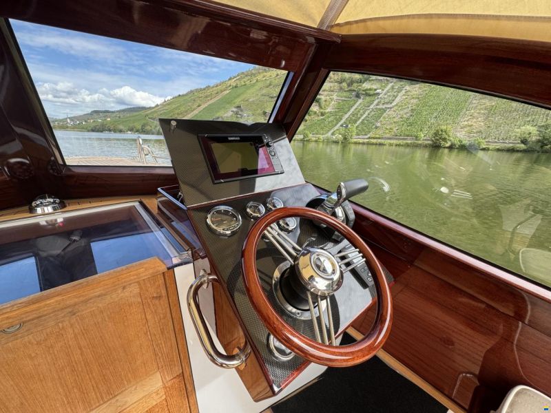 Kiel Classic 24 T