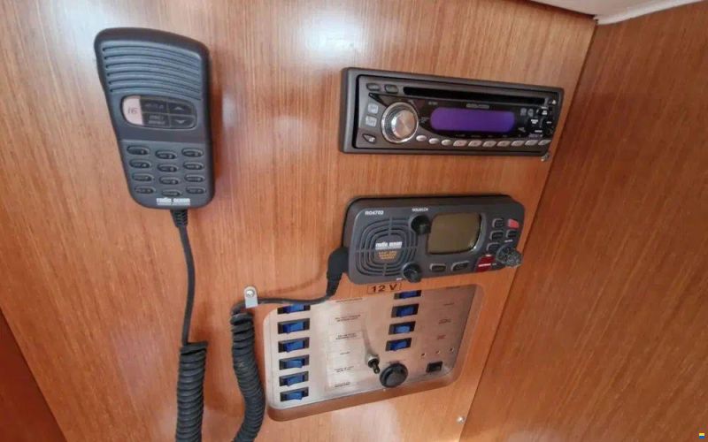 Beneteau OCEANIS 323