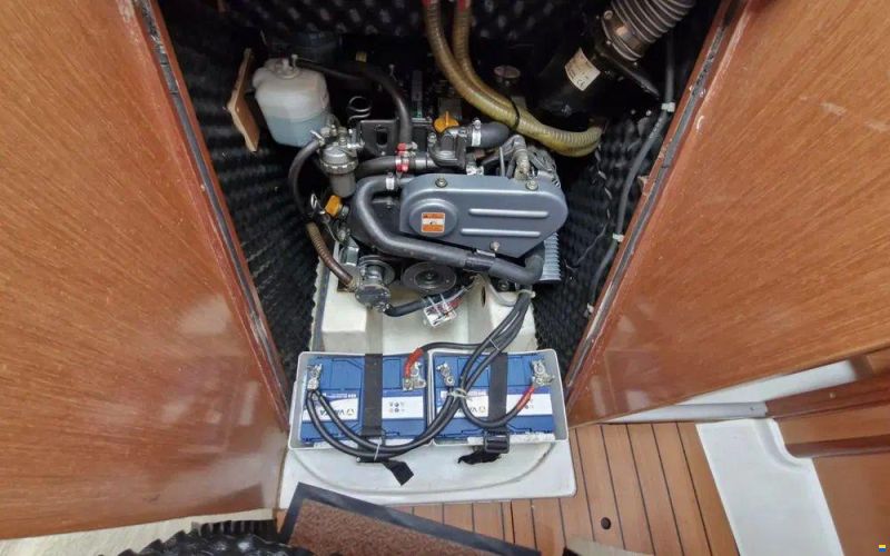 Beneteau OCEANIS 323
