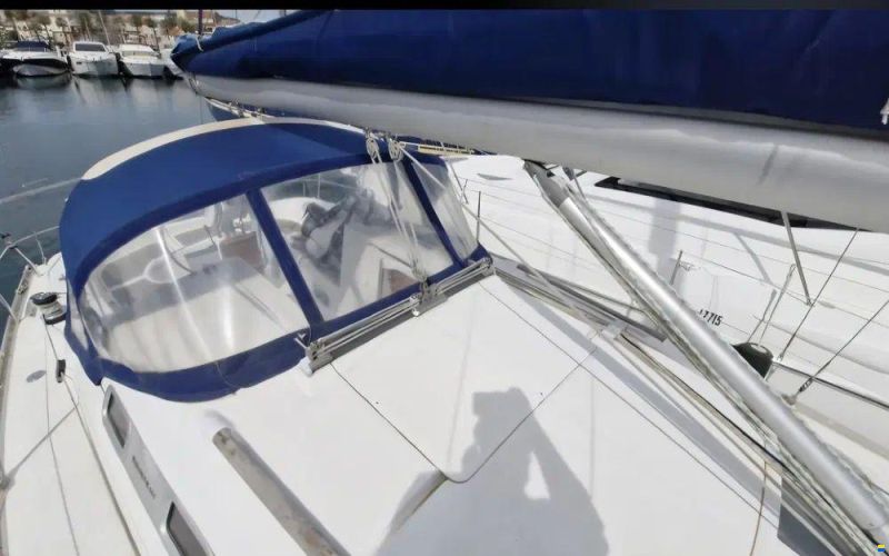 Beneteau OCEANIS 323