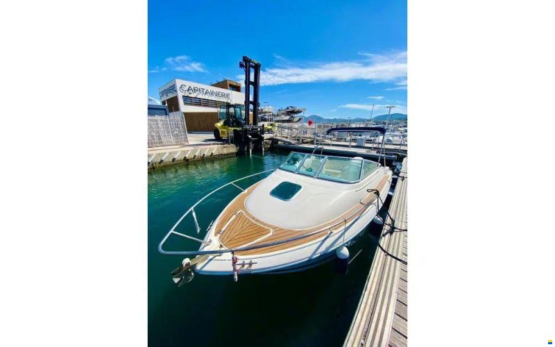 Jeanneau Leader 605