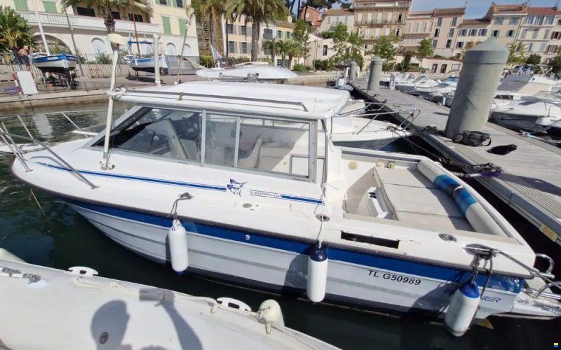 Bayliner Trophy 2159