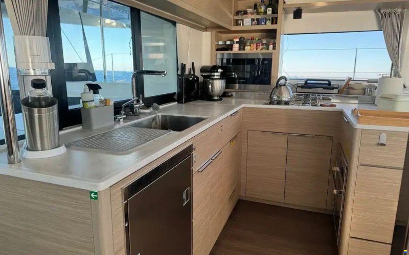 Lagoon 46