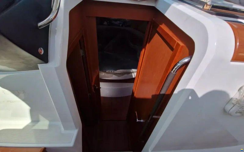 Jeanneau NC 9