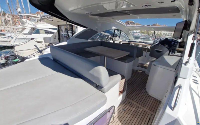 Beneteau GT 44