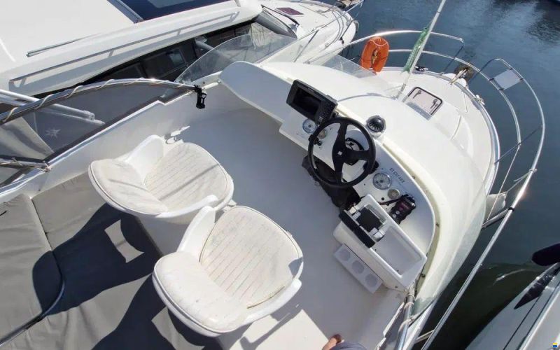 Jeanneau Merry Fisher 925