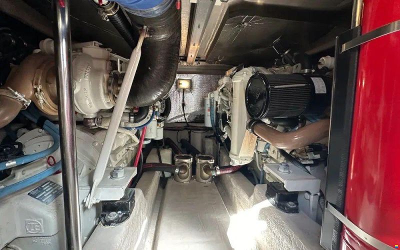 Sea Ray 455 Sedan Bridge