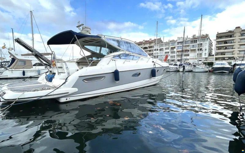 Cranchi Mediterranee 43 Hard Top