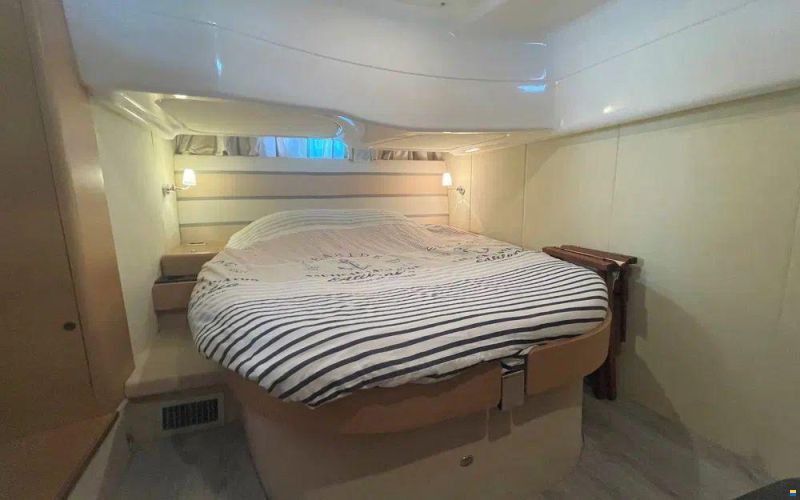 Cranchi Mediterranee 43 Hard Top