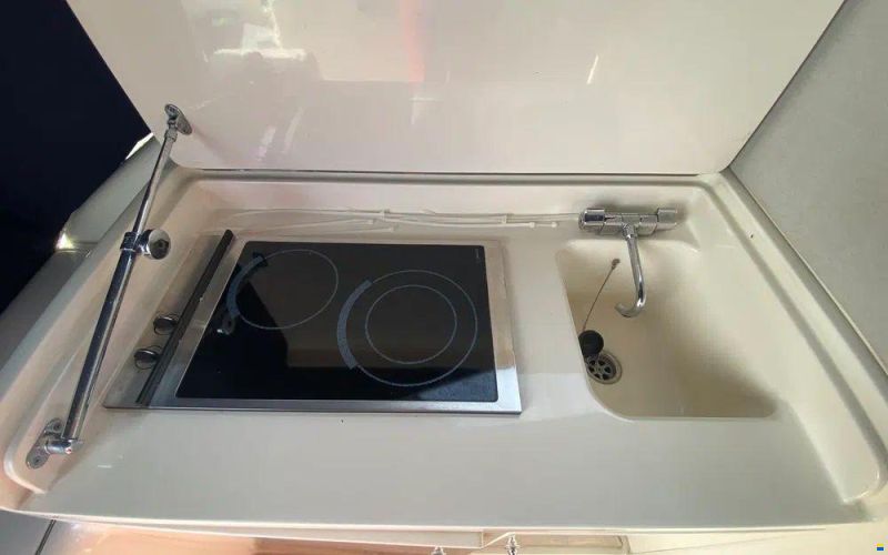 Uniesse 42 Open
