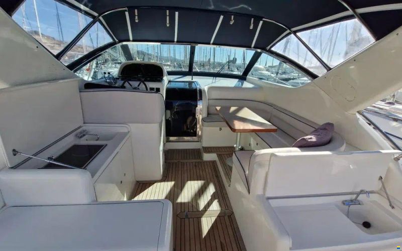 Uniesse 42 Open