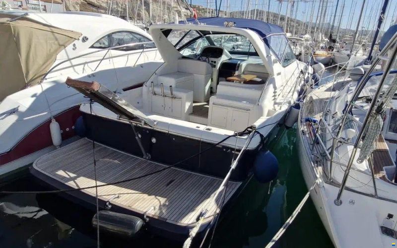 Uniesse 42 Open