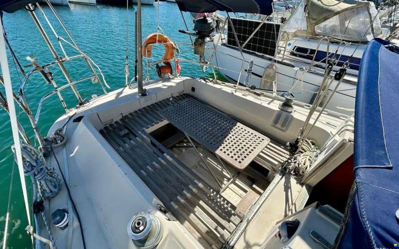 Beneteau First 35