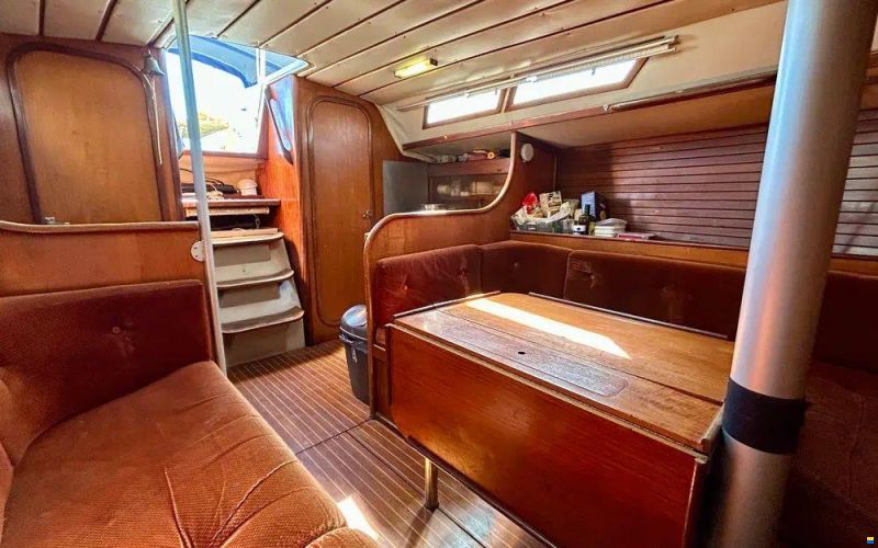 Beneteau First 35