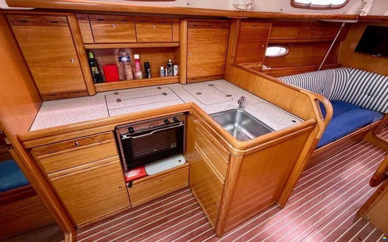 Bavaria 37 Cruiser