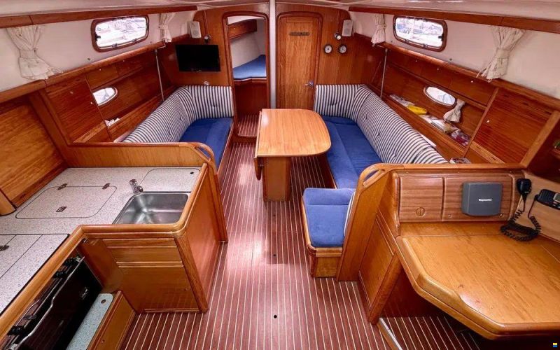 Bavaria 37 Cruiser