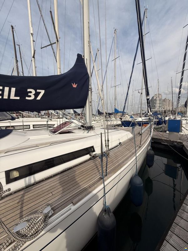 Grand Soleil 37