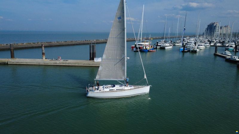 Grand Soleil 37