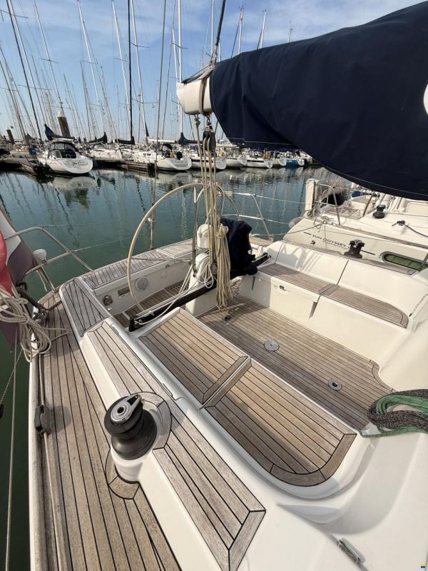 Grand Soleil 37