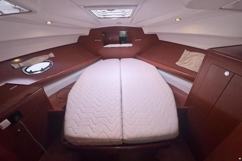Beneteau Antares 30 Fly