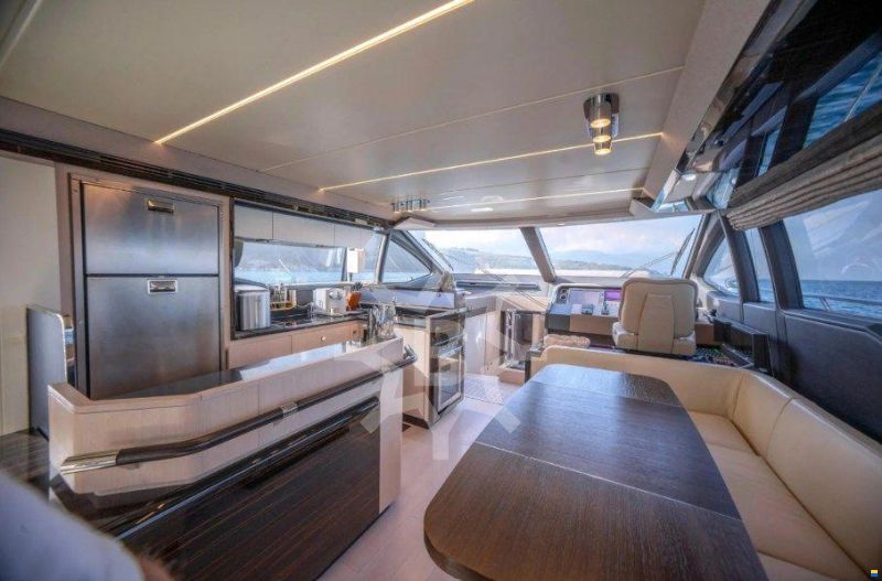 Azimut 66 Flybridge