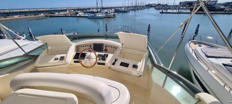 Azimut AZ 80 FLYBRIDGE