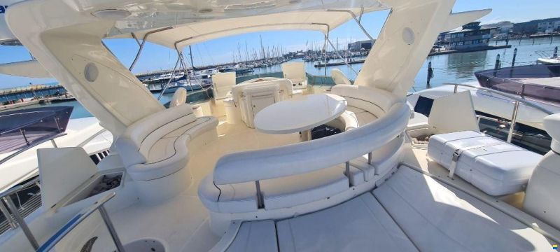 Azimut AZ 80 FLYBRIDGE