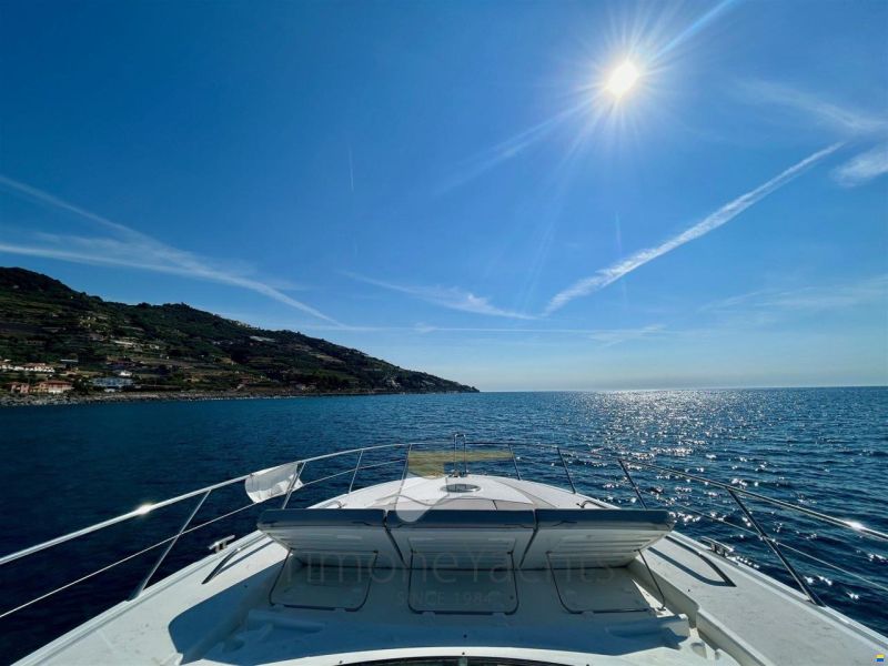 Sunseeker Predator 60
