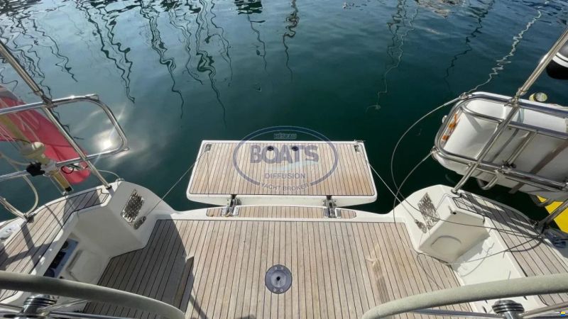 Bavaria 37 cruiser
