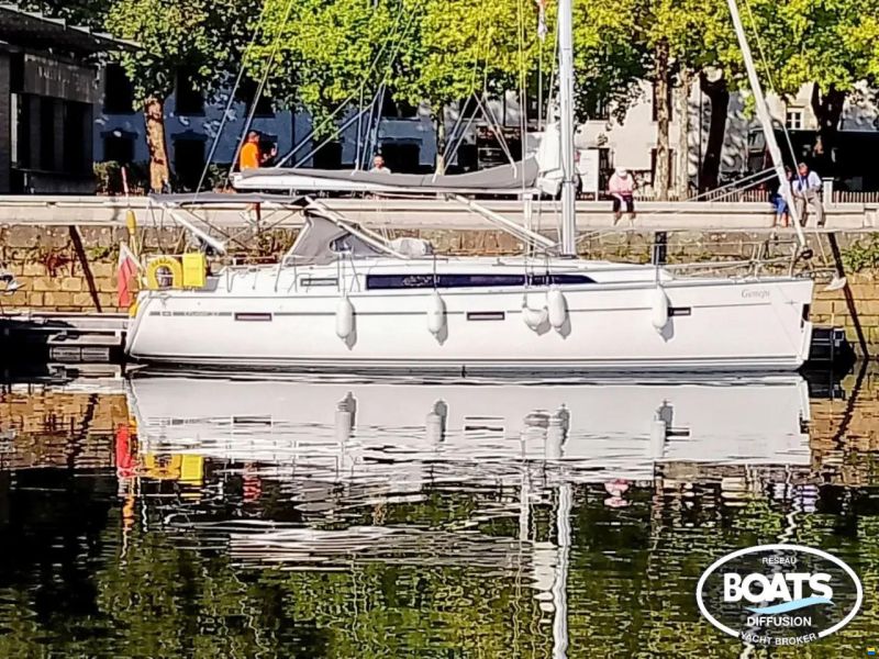 Bavaria 37 cruiser