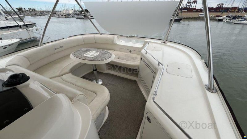 Sea Ray 580 SEDAN