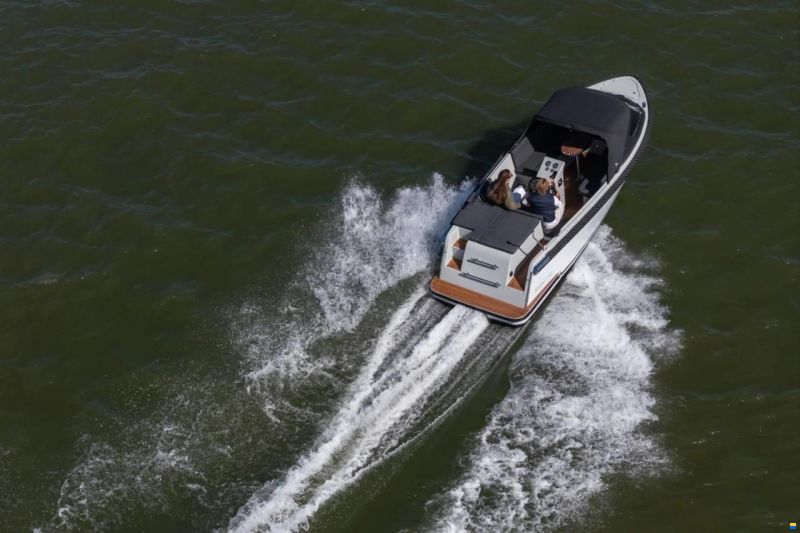 Maxima 600