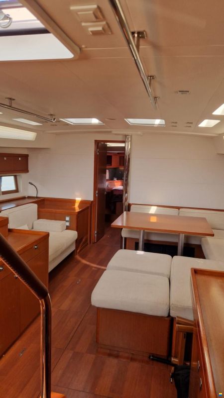 Beneteau Oceanis 55