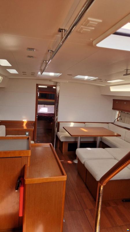 Beneteau Oceanis 55