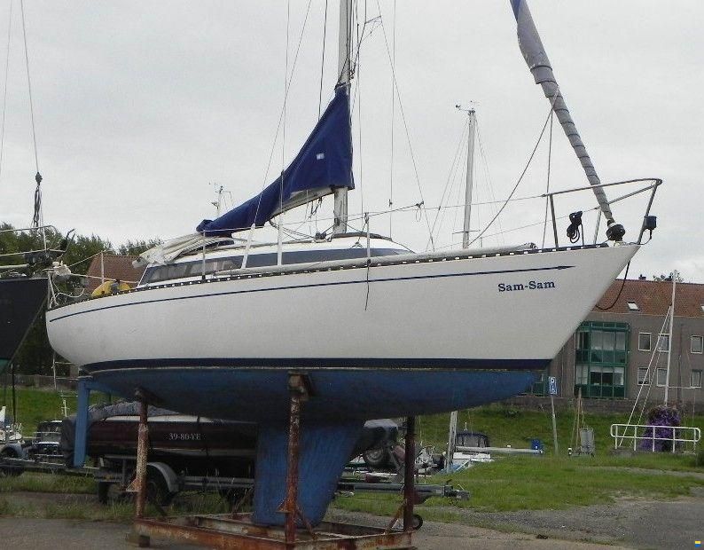 Standfast Loper 27