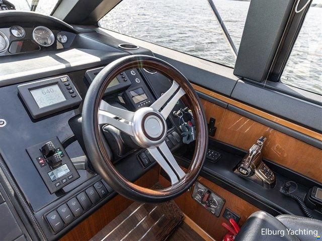 Princess V62